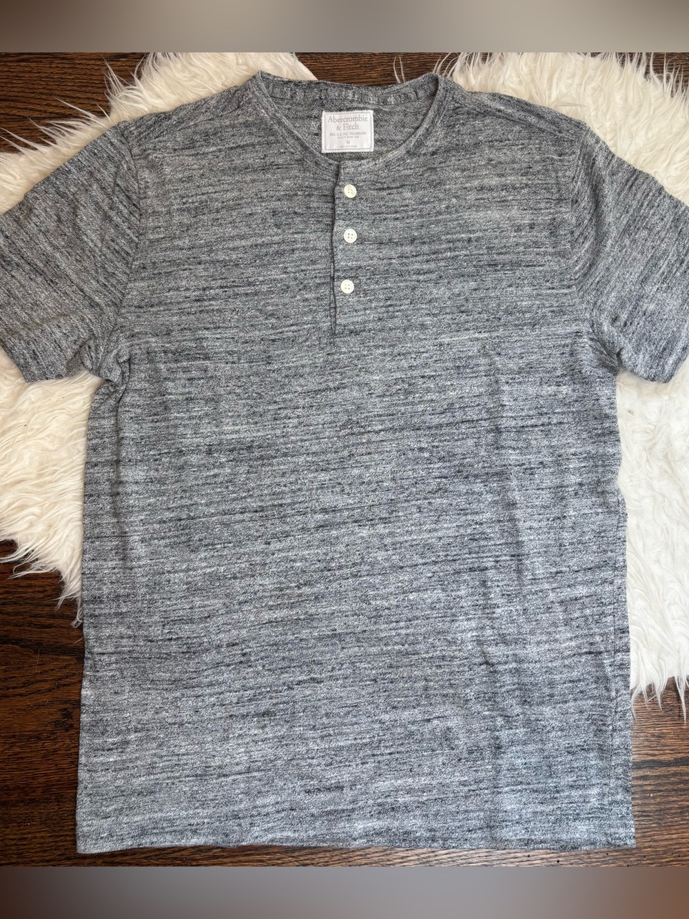 EUC Abercrombie & Fitch Gray Marled Henley Shirt Men’s Medium